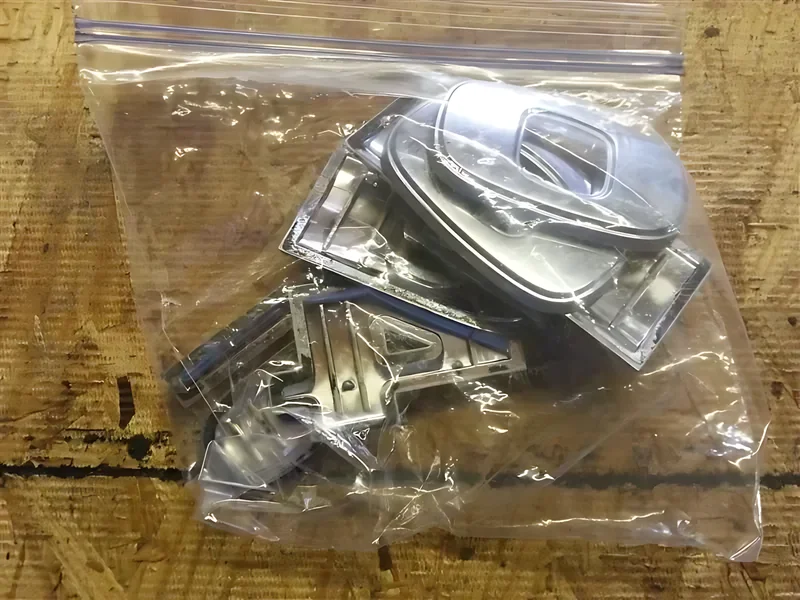 117993 Fender Badges - OEM | Fits 2014 Dodge Ram 4500