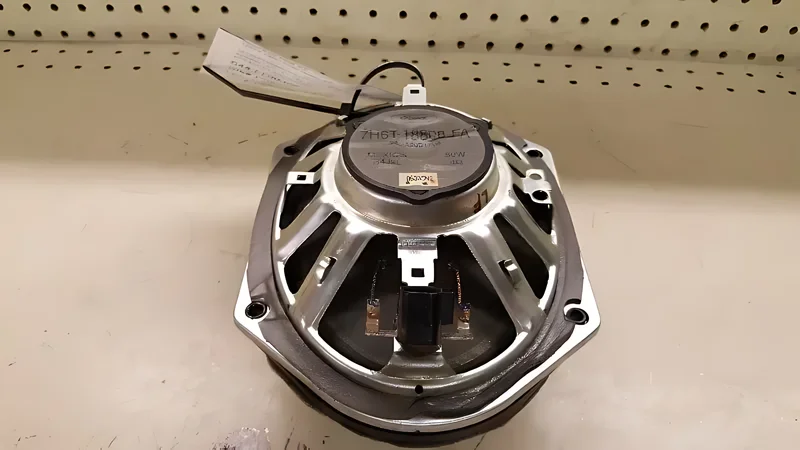 7C3T-19B135-BC Front Door Speaker - OEM | Fits 2008-2010 Ford F250SD