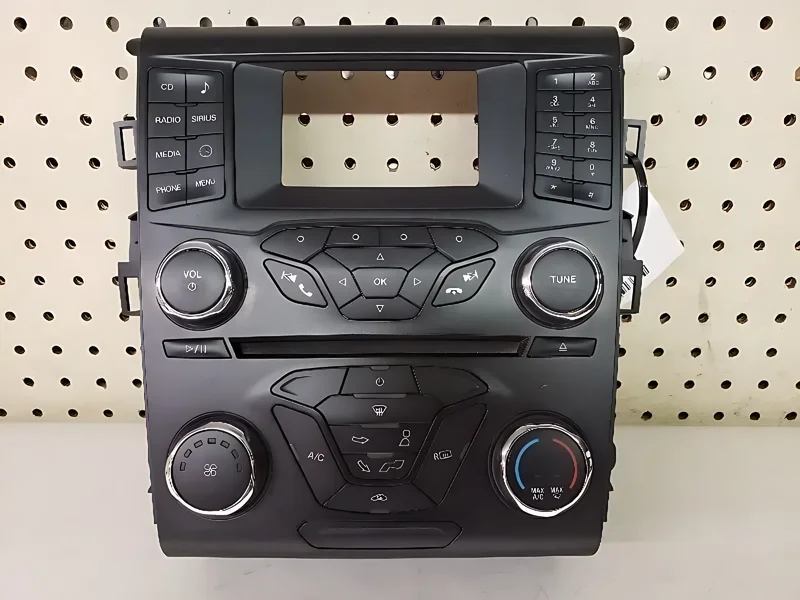 DS7T-18E243-EX Audio Equipment Control Panel - OEM | Fits 2014 Ford Fusion