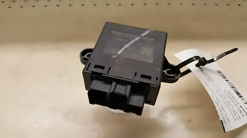 DG9T-14B534-BA Rear Door Module - OEM | Fits 2013-2016 Ford Fusion