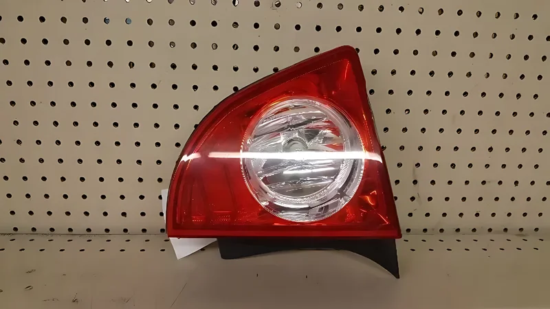 142355 151771 OEM RH LID MOUNTED TAIL LIGHT - OEM | Fits 2008-2012 Chevrolet Malibu