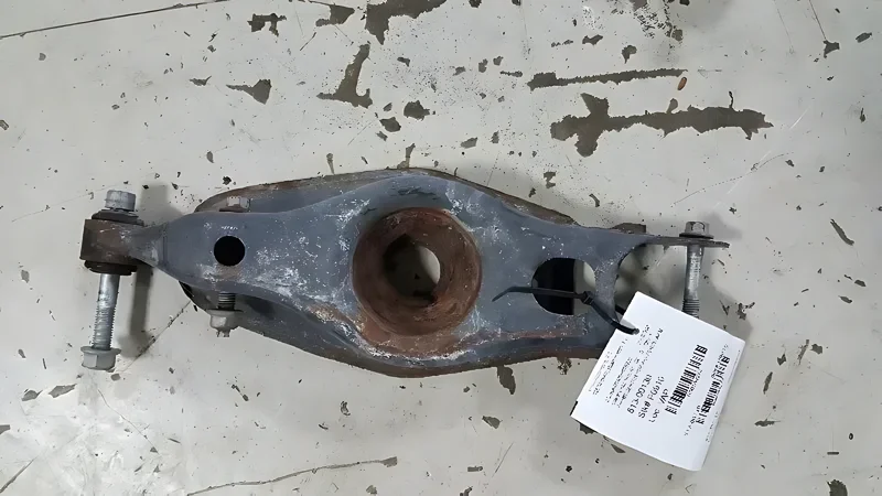 68229216AB Rear Center Perch Arm - OEM | Fits 2005-2016 Chrysler 300