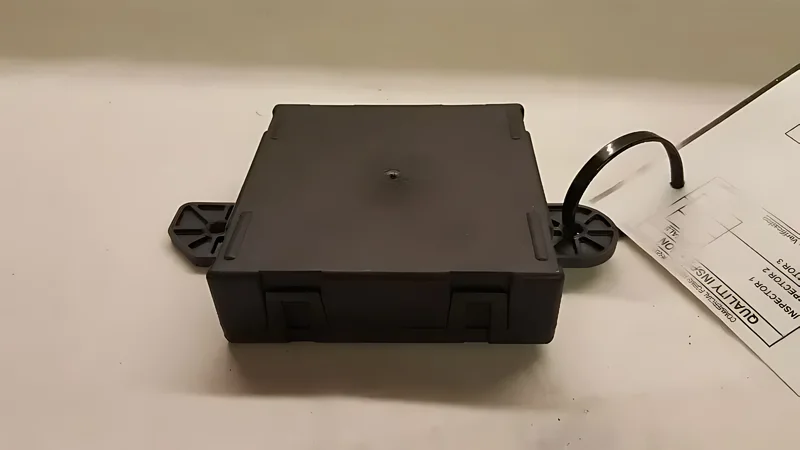68111320AG170675 RH Front Door Module - OEM | Fits 2015-2017 Chrysler 200