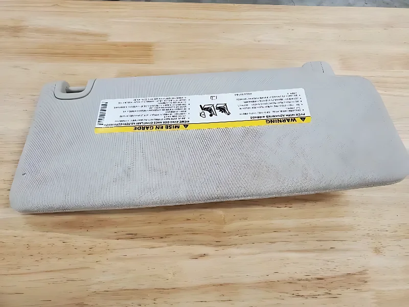 170858 Driver Sunvisor Sedan - OEM | Fits 2015 Chrysler 200
