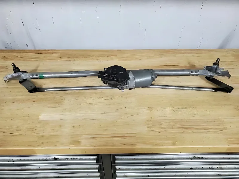 172813 Windshield Wiper Motor - OEM | Fits 2008-2018 Dodge Challenger