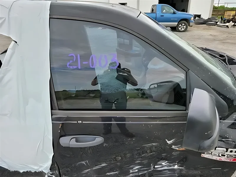 174700 Front Door Glass Quad Cab - OEM | Fits 2003-2009 Dodge Ram