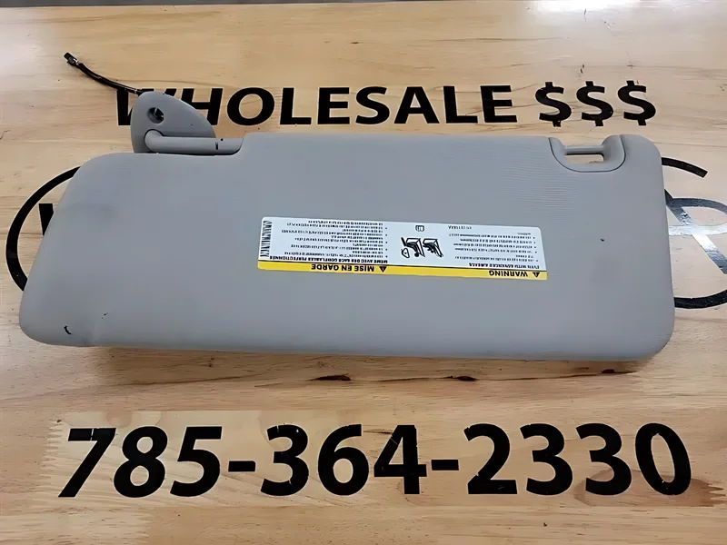 1VF24BD1AC Sunvisor W/ Illumination - OEM | Fits 2013-2018 Dodge Ram