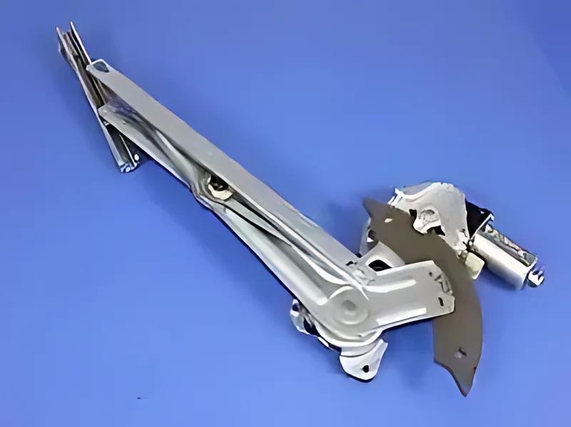 55275599AC LH FR DR WIND REG QUAD - OEM | Fits 2006 Dodge Ram (Cummins)