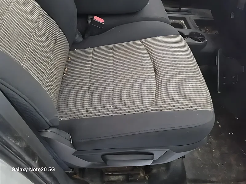 189812 RH FR SEAT, CLOTH - OEM | Fits 2010-2016 Dodge Ram (Cummins)