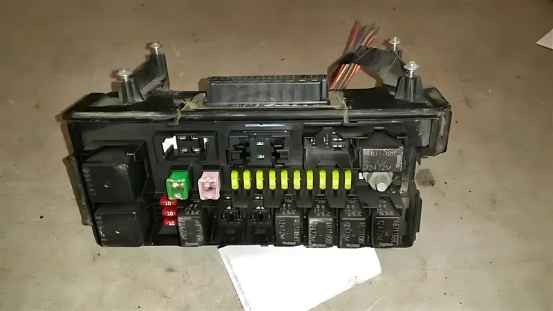 P56049097AD Fuse Box Assy - OEM | Fits 2004 Dodge Durango (5.7L)