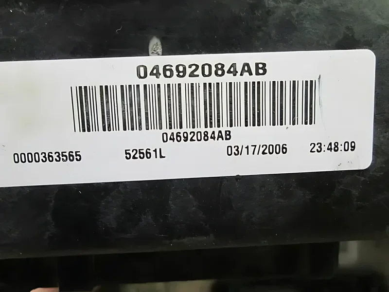 5HT59SZ0AC TIPM Fusebox - OEM | Fits 2006 Jeep Grand Cherokee (6.1L)
