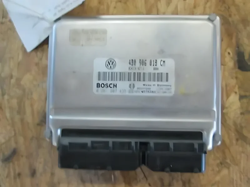 2002 VOLKSWAGON PASSAT OEM ECM 4B0906018CM 89506