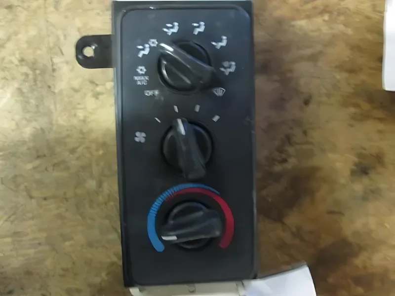 05015734AA Temperature Control Head - OEM | Fits 2000-2002 Dodge Ram